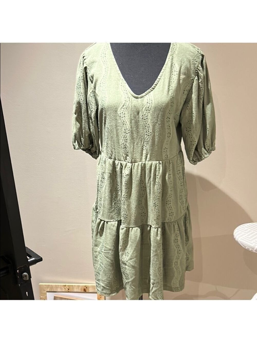 Suzy Shier Green Puff Sleeve Sundress - Picture 1 of 7